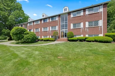 1 Fernview Avenue #6