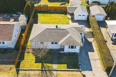 41 Kenyon Rd 1