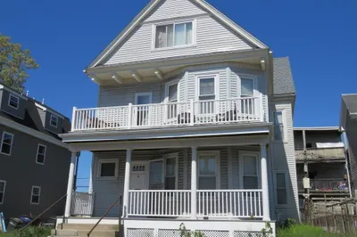 14 Sagamore St 1
