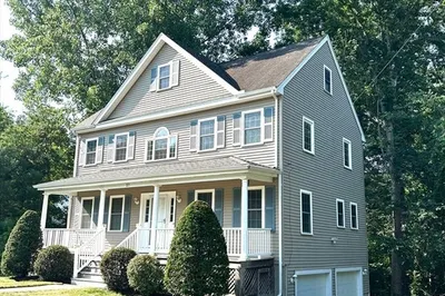 27 Kennedy Ave