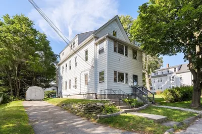 178 Cohasset St #1 1