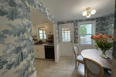 216 Quincy Shore Dr 1