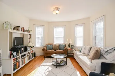 17 Athens Street #3
