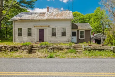 807 Gifford Rd 1