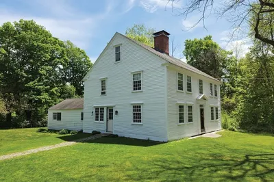 164 Worcester Rd 1