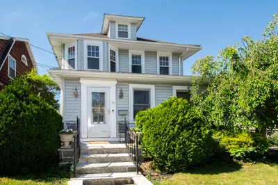 99 Phillips St 1
