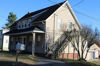 25 Quinebaug Road 1