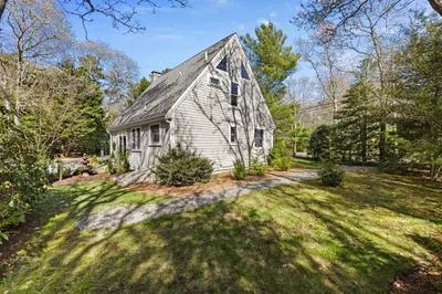 11 White Oak Trl
