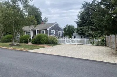 180 Winslow St 1