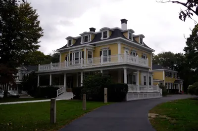 112 S Main St #8