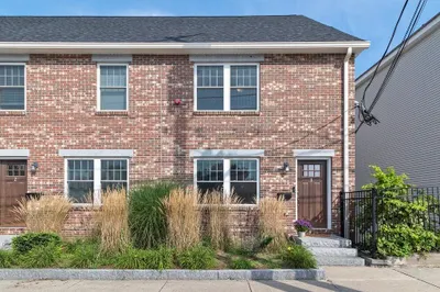 173 Main Street #1 1