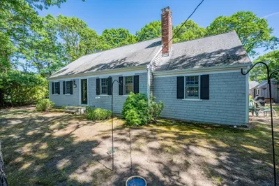 121 Cottonwood Rd 1