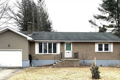 77 Mason Rd 1