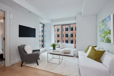 135 Seaport Boulevard #1706 1
