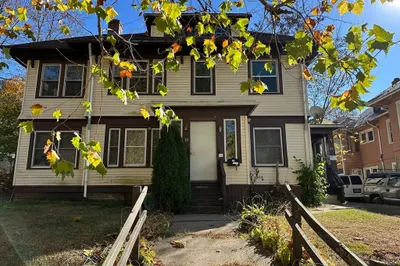 85 Leyfred Terrace #2