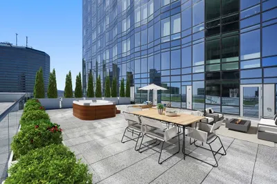240 Devonshire Street #3611