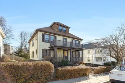 23 Matchett St #1