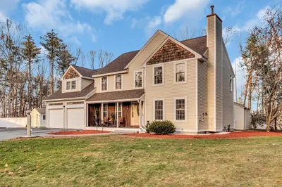 235 Stable Rd