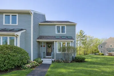 640 Maple Brook Rd #640 1