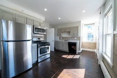7 Cherry St #1