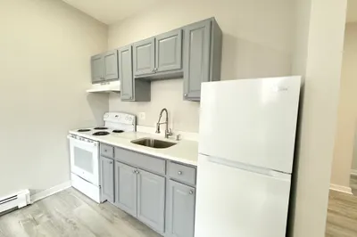 9 Ruggles St #4 1