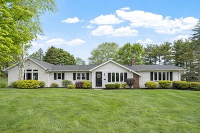 3 Maryvale Ln 1