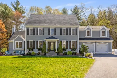 8 Torrey Terrace 1