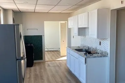 274 North St #5