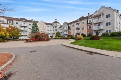 6 Woodman Way #122 1