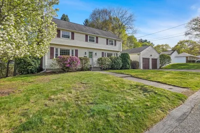 4 West End Ave