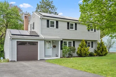 8 Sunset Drive