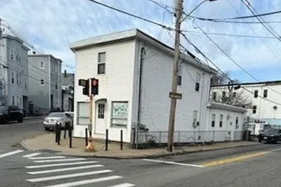 365 Lawrence Street 1