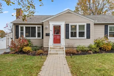 49 Gates Rd 1