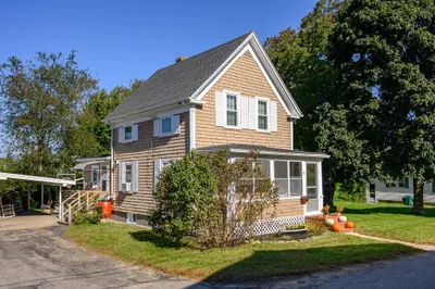 4 Foundry Lane