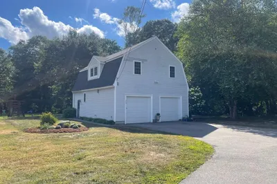 213 Chestnut Street #213 1