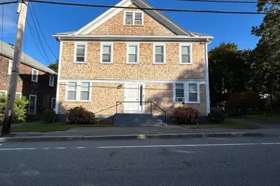17 Adams St #4 1
