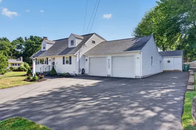 81 Juniper Dr 1