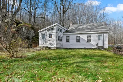 768 Washington Mountain Rd 1