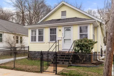 70 Constance Rd 1