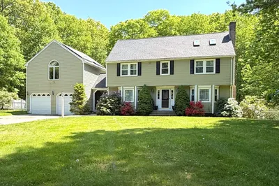 23 Bellstone Dr 1