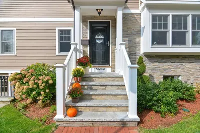 38 W Hill Ave 1
