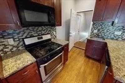 27 Chestnut Ave #2 1