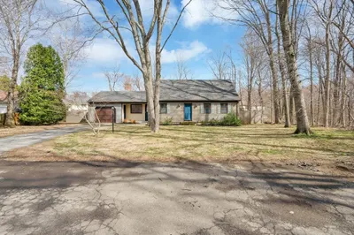 67 Redden Rd 1