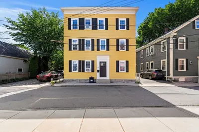10 Daniels Street #2