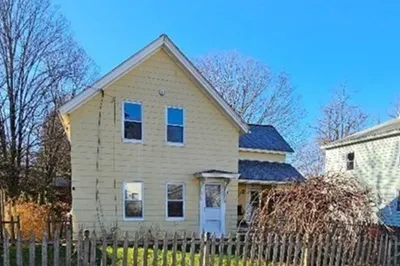20 Carpenter St 1