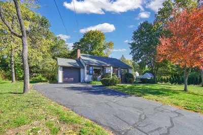33 Birch Bluffs Drive 1