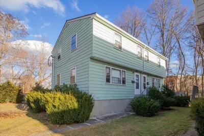 2-4 Starbird Ave