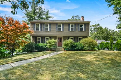 60 Davis Street