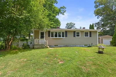122 Paula Cir 1
