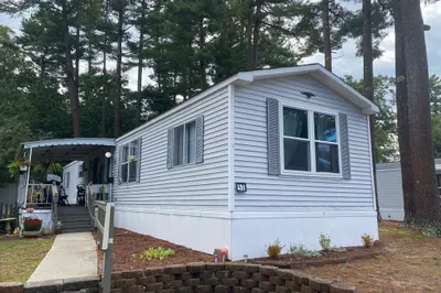 51 Crest Dr 1